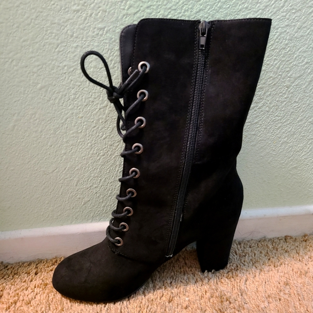 Metaphor Black Booties